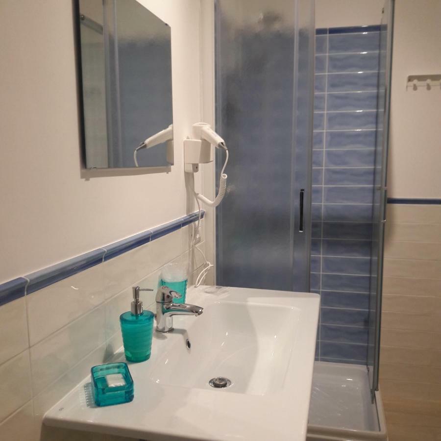 Zefiro Hotel Fiumicino Bagian luar foto