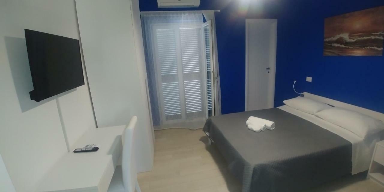Zefiro Hotel Fiumicino Bagian luar foto