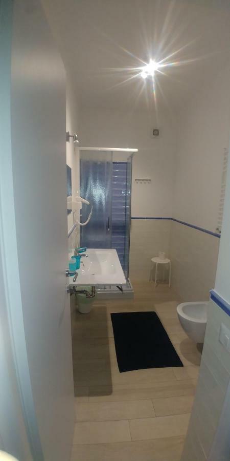 Zefiro Hotel Fiumicino Bagian luar foto